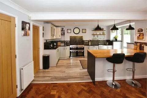 5 bedroom detached house for sale, East Street, Ipplepen, Newton Abbot, Devon.