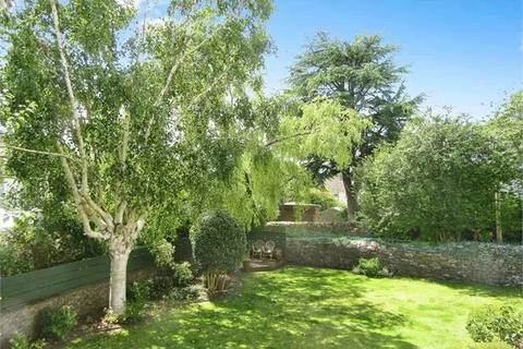 5 bedroom detached house for sale, East Street, Ipplepen, Newton Abbot, Devon.