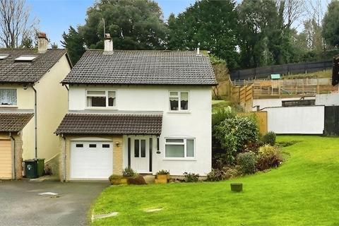 3 bedroom detached house for sale, The Churchills, Highweek, Newton Abbot, Devon.