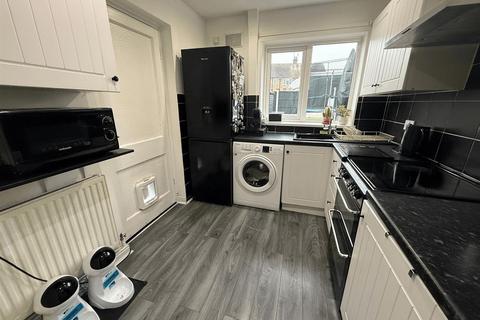 3 bedroom semi-detached house for sale, Broomhill Road, Hucknall, Nottingham