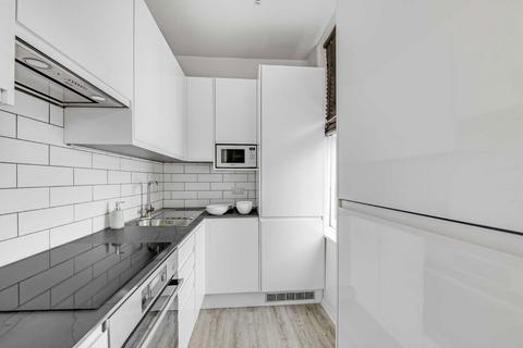 2 bedroom flat to rent, Ladbroke Grove, London W11