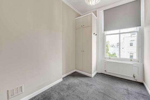 2 bedroom flat to rent, Ladbroke Grove, London W11