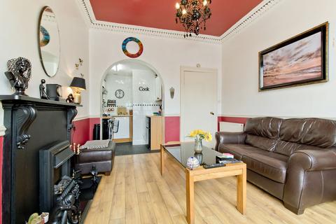 1 bedroom ground floor flat for sale, 9/1 Gibson Street, Bonnington, Edinburgh, EH7 4LW