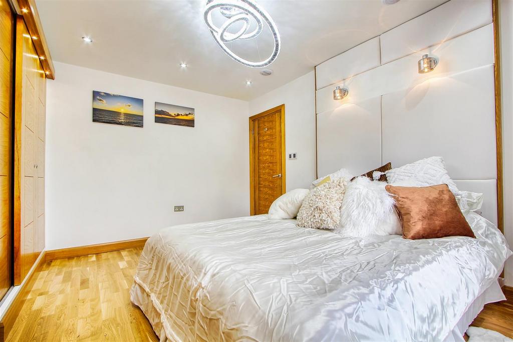 Bed 1