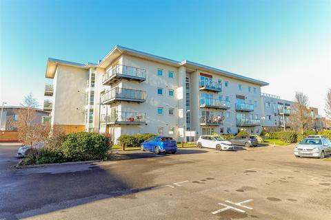 2 bedroom flat for sale, Bircham Road, Southend-on-Sea SS2