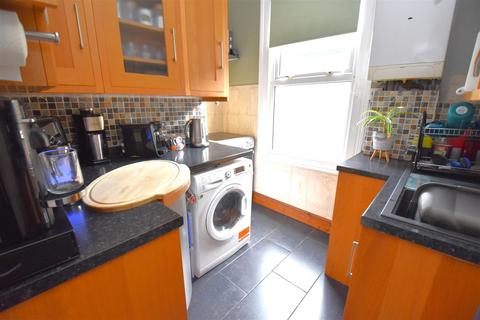 15a Albion Road, Westcliff-on-sea, SS0 7DP