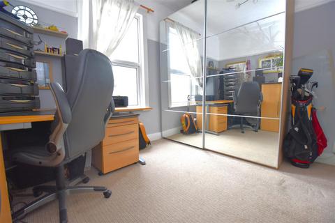 15a Albion Road, Westcliff-on-sea, SS0 7DP