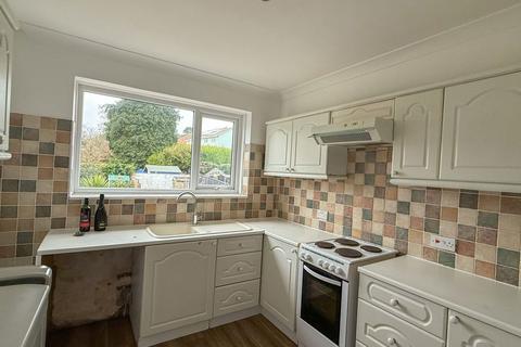 2 bedroom apartment to rent, Upper Cockington Lane, Torquay, TQ2 6LA