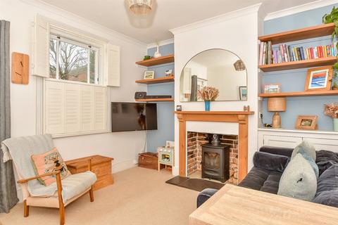 3 bedroom terraced house for sale, Lodge Road, Tonbridge, Kent