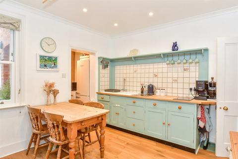 3 bedroom terraced house for sale, Lodge Road, Tonbridge, Kent