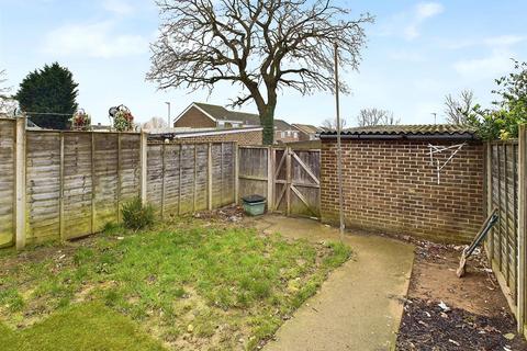21 Foxtail Close, Gloucester, GL4 6DW