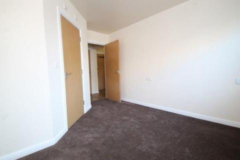 2 bedroom flat to rent, London, SE13