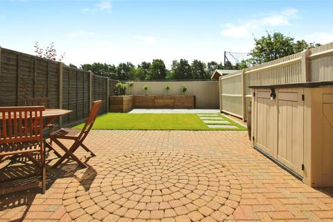 2 bedroom end of terrace house for sale, Roby Drive, Berkshire RG12