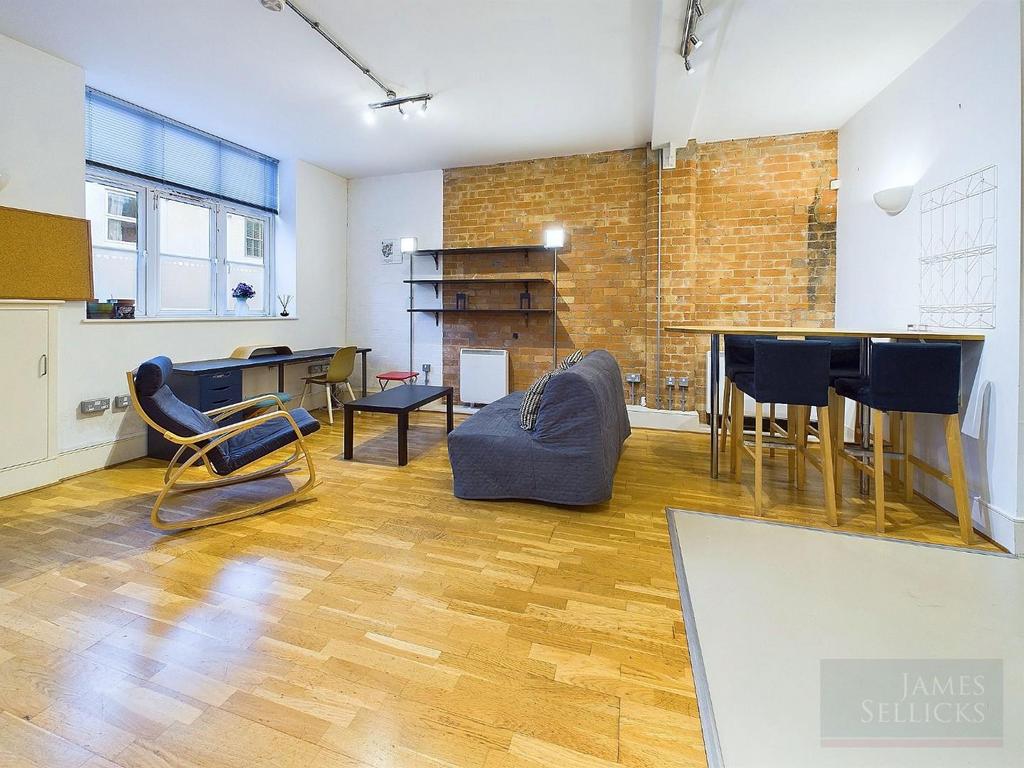 Open Plan Living/Dining/Kitchen