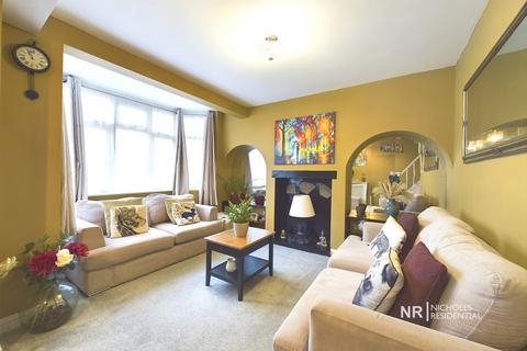 3 Salcombe Drive, Morden, SM4 4LD