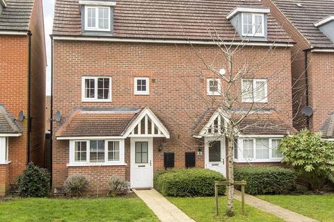 4 bedroom semi-detached house for sale, Advent Walk, Market Harborough