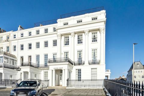 3 bedroom apartment for sale, Arundel House, Arundel Terrace, Brighton BN2