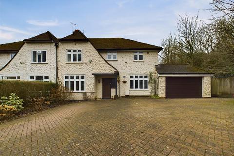 4 bedroom semi-detached house for sale, Star Lane, Coulsdon CR5