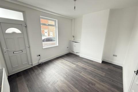 2 bedroom terraced house for sale, Parker Street, Burton-On-Trent DE14