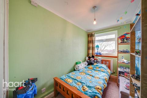 3 bedroom terraced house for sale, Rickstones Road, Witham