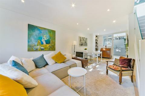 66 Bradshaw Close, London, SW19 8NL