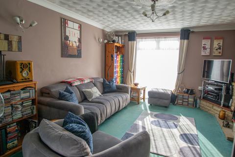 3 bedroom terraced house for sale, Feltwell Place, Haverhill, Suffolk