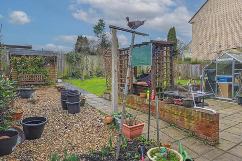 3 Ash Grove, Haverhill, CB9 9HT