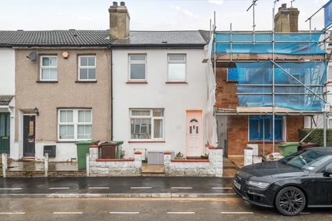 2 bedroom terraced house for sale, Longfellow Road, Worcester Park KT4