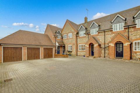 3 bedroom terraced house for sale, Fullers Hill, Chesham, Buckinghamshire, HP5 1LR