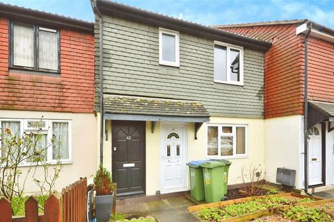 1 bedroom maisonette for sale, Celandine Drive, London SE28