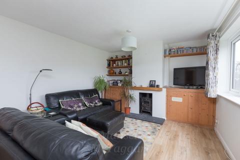 19 Hatch End, Forest Row, RH18 5DT