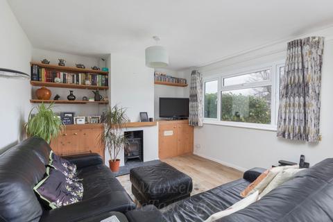 19 Hatch End, Forest Row, RH18 5DT