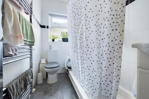 142 Pavilion Way, Ruislip, HA4 9JP