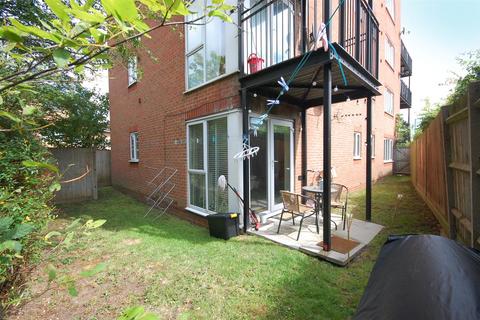 1 bedroom apartment to rent, Bridgwater Road, Middlesex HA4