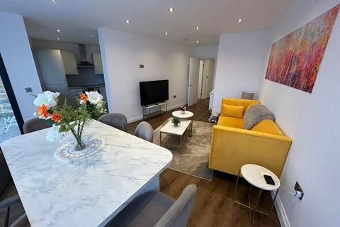 2 bedroom flat to rent, Royal Oak, Brentwood CM14