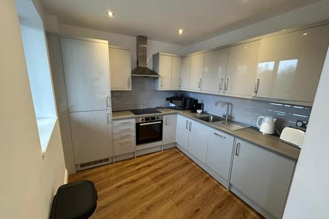 2 bedroom flat to rent, Royal Oak, Brentwood CM14