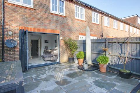 3 bedroom terraced house for sale, Cattswood Lane, Haywards Heath, RH16