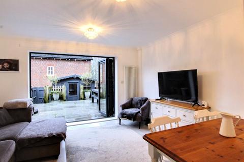 3 bedroom terraced house for sale, Cattswood Lane, Haywards Heath, RH16