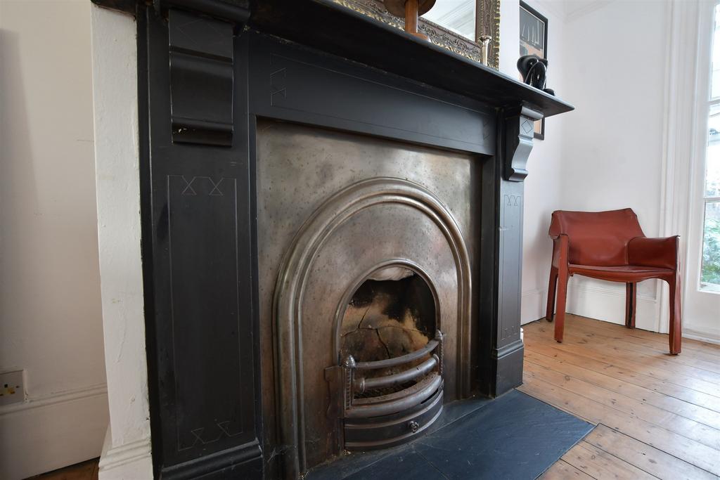Internal Feature