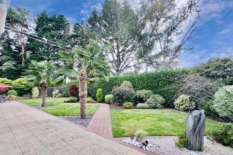 7a Cedar Avenue, St Leonards, Ringwood, BH24 2QF