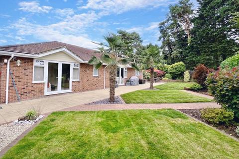 7a Cedar Avenue, St Leonards, Ringwood, BH24 2QF
