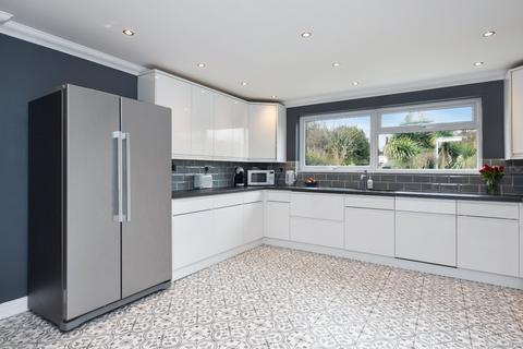 19 Stroma Gardens, Shoeburyness, Southend-on-sea, SS3 9JW