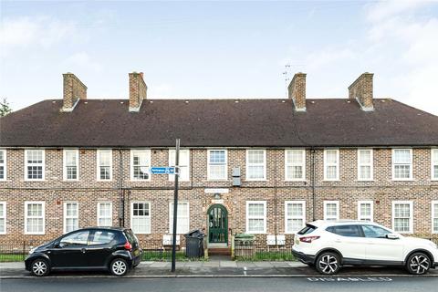 1 bedroom apartment for sale, Waters Road, London, SE6