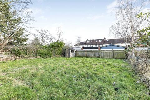 208 Waters Road, London, SE6 1UH