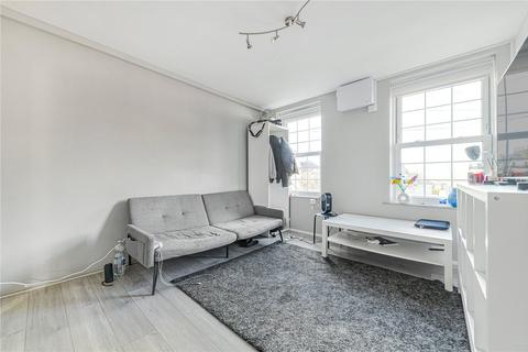 208 Waters Road, London, SE6 1UH