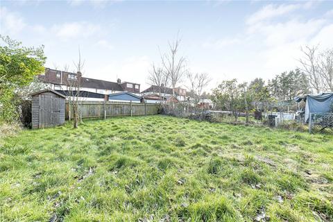208 Waters Road, London, SE6 1UH