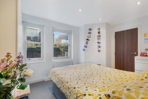 2 bedroom flat to rent, Holmdale Road, West Hampstead, London, NW6