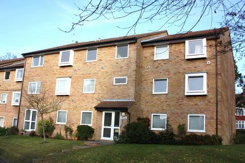 2 bedroom apartment for sale, Parrs Close, Sanderstead