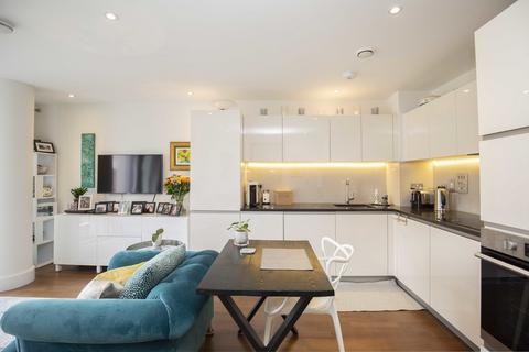 2 bedroom apartment for sale, Kingston Riverside, Kingston Upon Thames KT2