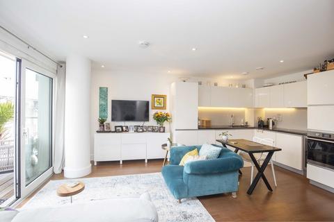 2 bedroom apartment for sale, Kingston Riverside, Kingston Upon Thames KT2